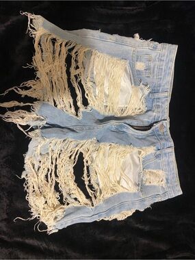 Light Blue Distressed Fringe Denim Shorts